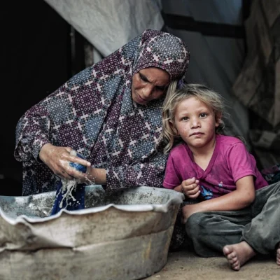 Gaza, 150 palestinesi accolti in Italia. Riprende la raccolta di aiuti umanitari