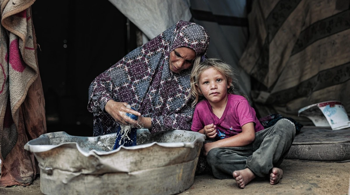 Gaza, 150 palestinesi accolti in Italia. Riprende la raccolta di aiuti umanitari